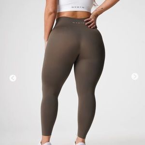 NVGTN Olive Solid Seamless Leggings